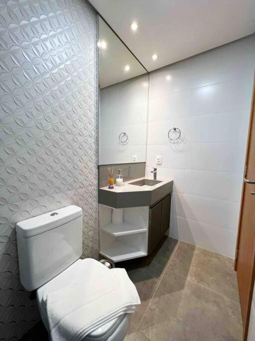 公寓 Lindo Alto Padrao Com Piscina Aquecida E Ofuro!